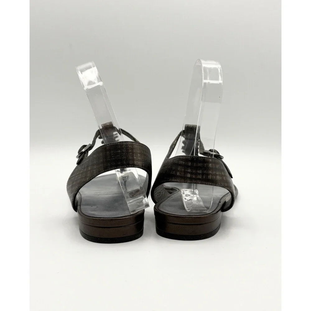 Chanel Silver Thong Sandals Camelia Flower Accents T Strap Size EU 37